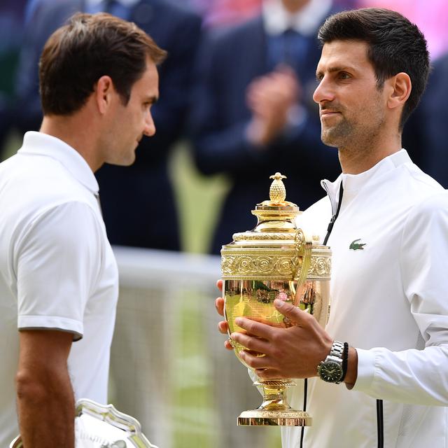 Roger Federer n'a pas masqué sa déception au cours de la remise du trophée. [Daniel Leal-Olivas]