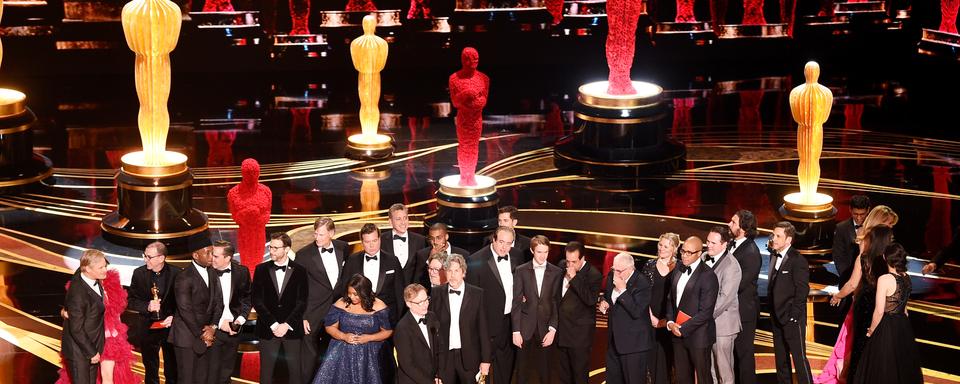 L'équipe de "Green book" au moment de recevoir l'Oscar du meilleur film. [AFP - Kevin Winter/Getty Images]