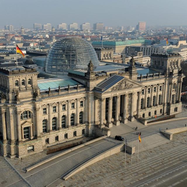 L'Allemagne envisage de desserrer les cordons de la bourse pour la croissance économique. [Keystone/epa - Rainer Jensen]