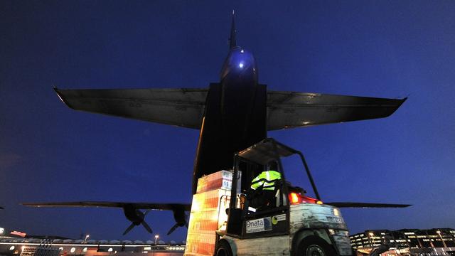 Genève Aéroport, Swiss et Easyjet veulent limiter le bruit nocturne. [Keystone - Christian Brun]