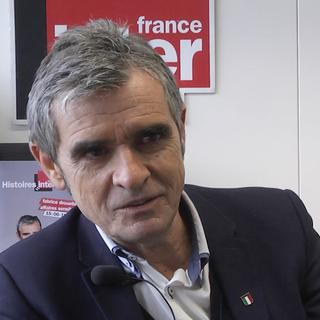 Fabrice Drouelle, , journaliste, producteur et présentateur de l'émission "Affaires sensibles" sur France Inter. [youtube.com]