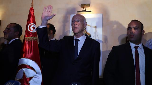 Kais Saied élu président de la Tunisie avec plus de 75% des voix. [Keystone - Mohamed Messara]