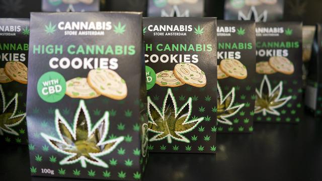 Des cookies au cannabis seront bientôt vendus légalement au Canada, à condition qu'ils ne contiennent pas plus de 10 milligrammes de THC. [Keystone - AP Photo/Andrew Medichini]