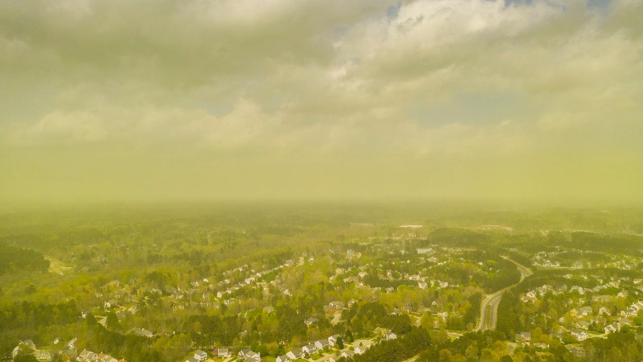 Une "pollenpocalypse" à Durham, en Caroline du Nord, capturée depuis un drone. [DR/Facebook - Jeremy Gilchrist]