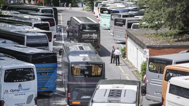 Le parking pour cars de l'Inseli à Lucerne, en juin 2018. [Keystone - Urs Flüeler]