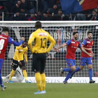 Le FC Bâle a inscrit 3 buts face aux Bernois. [Peter Klaunzer]