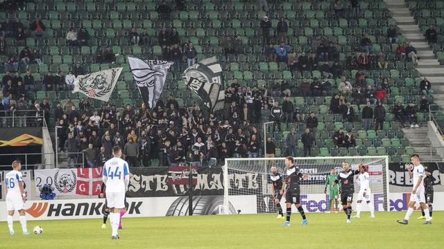 La partie s'est déroulée devant seulement 1281 spectateurs au Kybunpark de Saint-Gall. [Claudio Thoma]