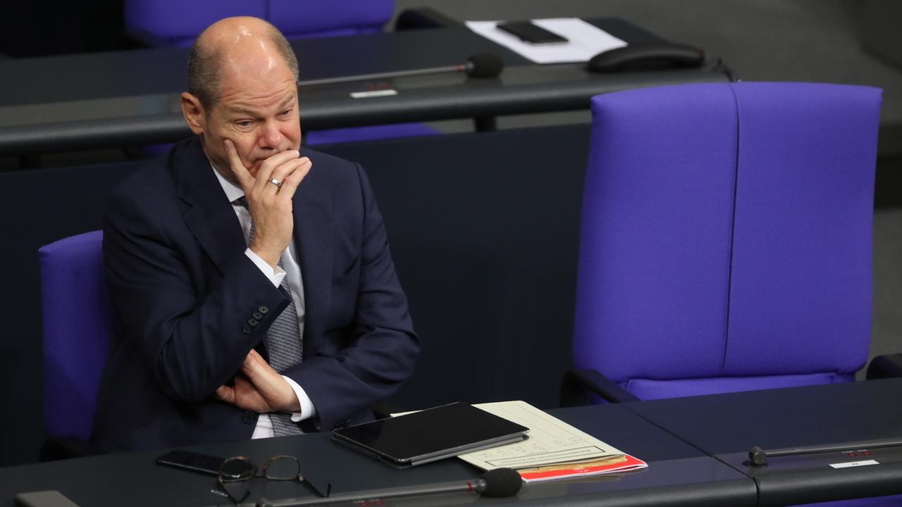 Olaf Scholz a été battu à l'élection à la présidence du SPD. [Keystone - Hayoung Jeon]