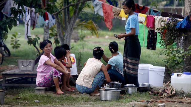 Un camp provisoire dans l'enceinte d'un monastère à Sittwe, dans l'Etat Rakhine, ce 12 mai 2019. [EPA - NYUNT WIN]