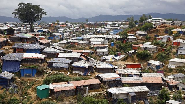 Un camp de réfugiés Rohingyas au Bangladesh. [EPA/Keystone - Monirul Alam]