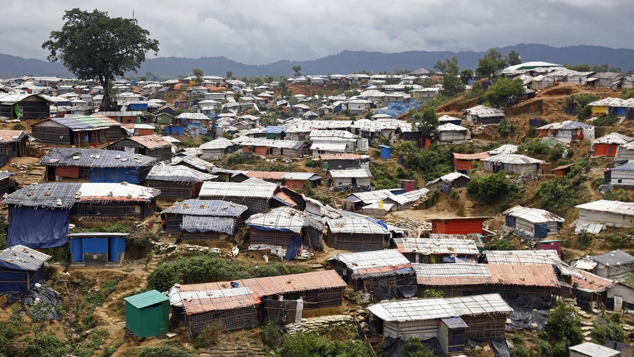 Un camp de réfugiés Rohingyas au Bangladesh. [EPA/Keystone - Monirul Alam]