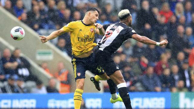 Granit Xhaka a célébré son 100e match avec Arsenal face à Newcastle. [Owen Humphreys]