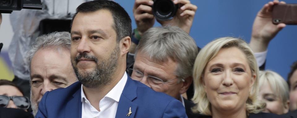 Matteo Salvini et Marine Le Pen ont organisé un grand rassemblement des formations nationalistes juste avant les élections européennes. [Keystone - AP Photo/Luca Bruno]