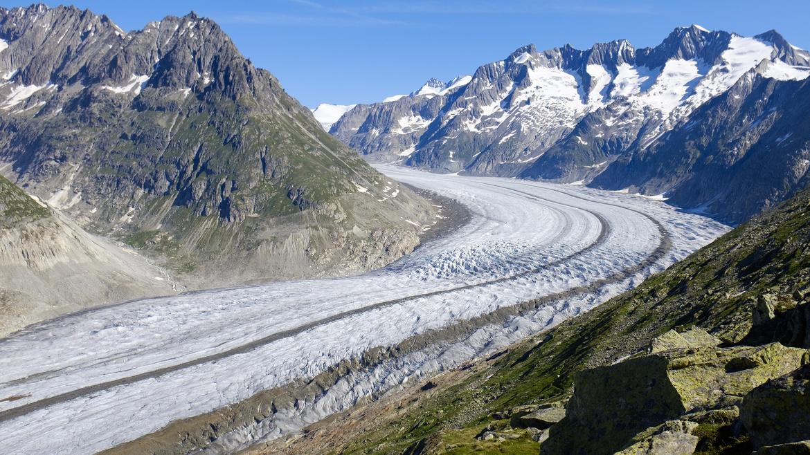 Un tiers des glaciers alpins pourraient être sauvés avec des mesures fortes. [Keystone - Anthony Anex]