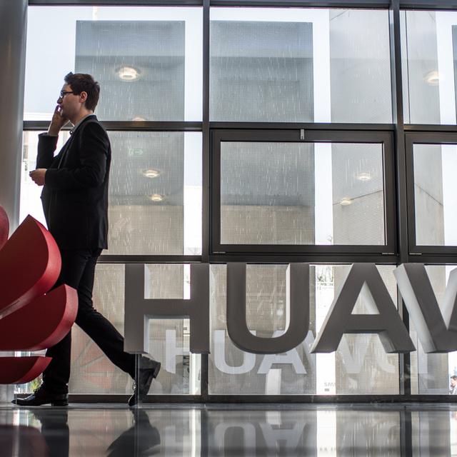Les Etats-Unis inculpent Huawei de vol de technologies et violation de sanctions. [Keystone - Ole Spata]