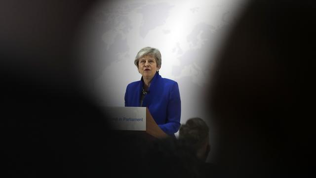 Theresa May entrouvre la porte à un deuxième référendum sur le Brexit [AP/Keystone - KIRSTY WIGGLESWORTH]