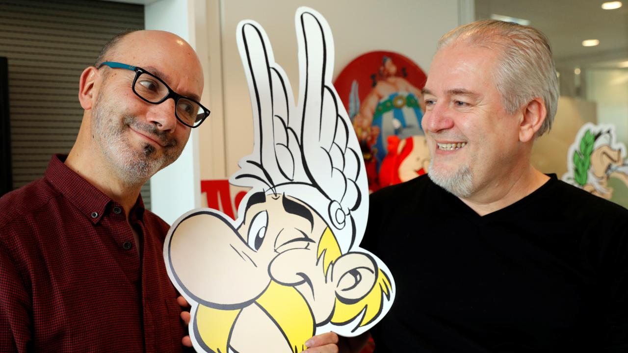 Les illustrateurs actuels d'Asterix, Jean-Yves Ferri, à gauche, et Didier Conrad, à droite. [REUTERS - Philippe Wojaze]