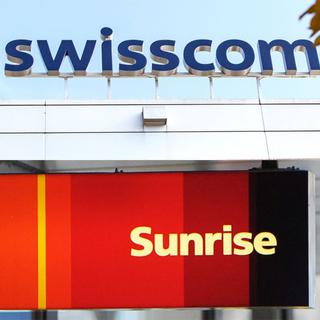 Avec le rachat d'UPC cablecom, Sunrise pourrait sérieusement concurrencer Swisscom. [Keystone - Steffen Schmidt - Gaetan Bally]