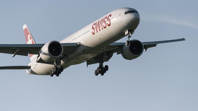 La mise en service de deux Boeing 777 supplémentaires en 2018 a permis d'augmenter la capacité de transport de Swiss. [Keystone - Christian Beutler]