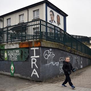 Un graffiti pro-IRA à Londonderry en Irlande du Nord. [EPA/Keystone - Neil Hall]