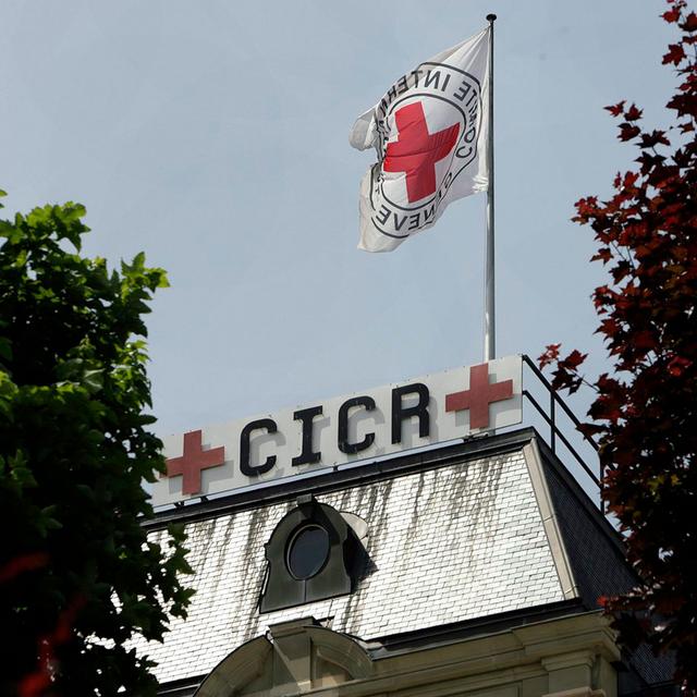 Le drapeau du CICR, à Genève. [Keystone - Martial Trezzini]