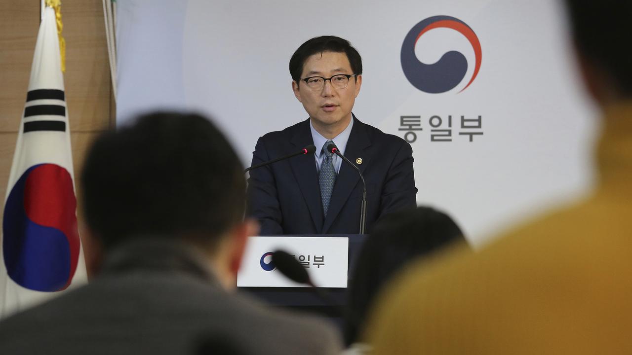 La Corée du Sud a exprimé ses regrets après la décision de Pyongyang de se retire du bureau intercoréen. [AP Photo/keystone - Ahn Young-joon]