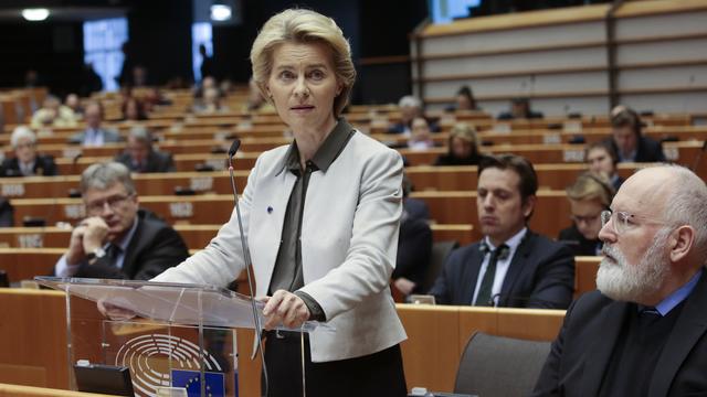 Ursula von der Leyen devant le Parlement européen à Bruxelles, 11.12.2019. [EPA/Keystone - Olivier Hoslet]