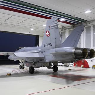 Les F/A-18 doivent être remplacés par de nouveaux avions de combat. [Keystone - Peter Klaunzer]
