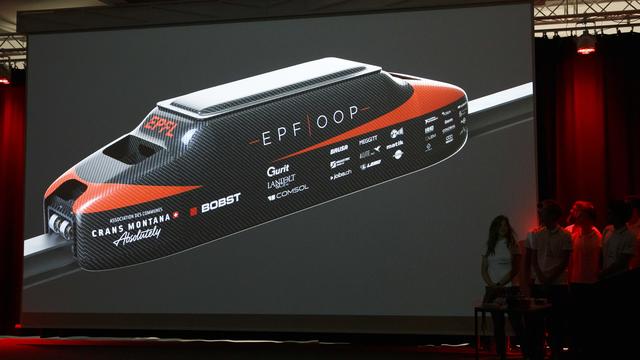 L'EPFL dévoile sa nouvelle capsule pour le concours Hyperloop. [Keystone - Salvatore Di Nolfi]