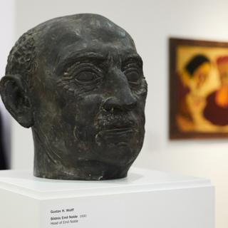 Emil Nolde par Gustav H. Wolff, une sculpture à découvrir dans le cadre de l'exposition du Musée d'art contemporain de Berlin. [Keystone - Hayoung Jeon]