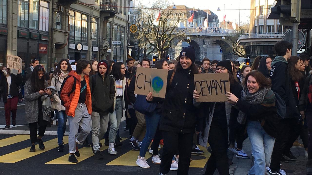 La grève des étudiants pour le climat à Lausanne, le 18 janvier 2019. [RTS - Jessica Vial]