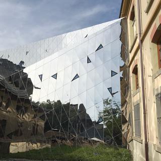 Inauguration du centre culturel des Arsenaux, au cœur de Sion. [RTS - Sylvie Lambelet]