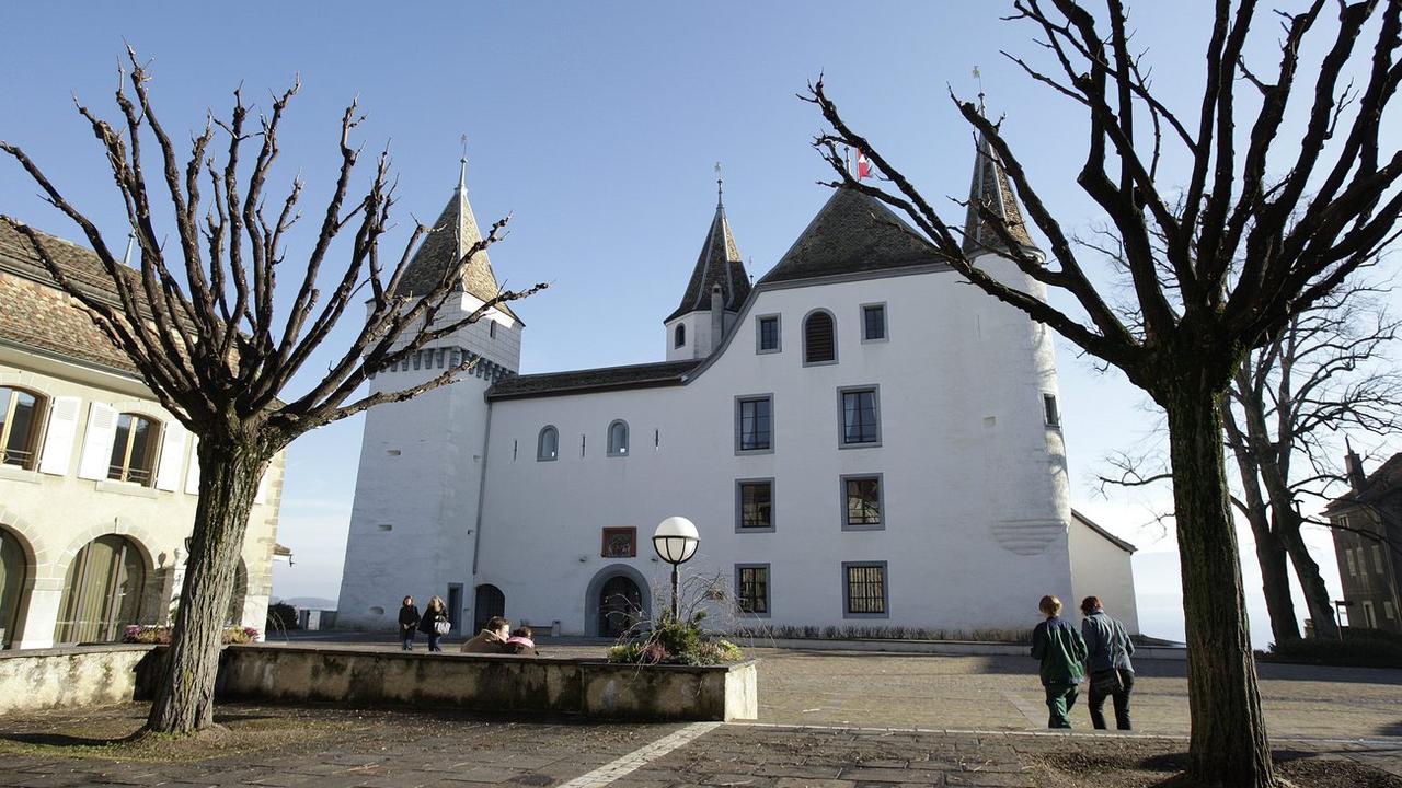 Le Château et l'hôtel de ville de Nyon. [Keystone - Martial Trezzini]