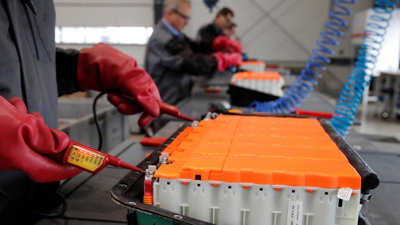 L'Union européenne veut moins dépendre de la production chinoise de batteries. [Reuters - Wolfgang Rattay]