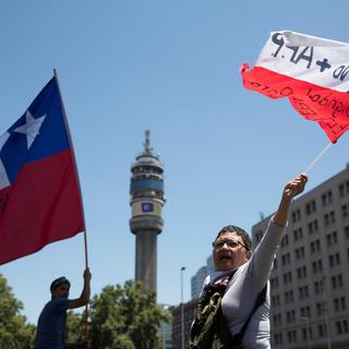 La contestation populaire pour des droits fondamentaux dure depuis plus de deux mois au Chili, et a déjà fait 22 morts et des milliers de blessés. [EPA/Keystone - Orlando Barria]
