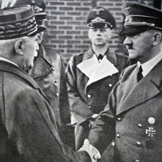 Le maréchal Pétain et Adolf Hitler en 1940. [AFP - Ann Ronan]