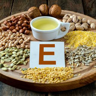 Les aliments contenant de la vitamine E. [Depositphotos - 13-Smile]