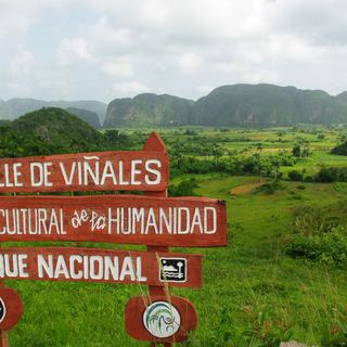 Beaucoup de Cubains font le voyage dans la vallée de Vinales pour tenter de guérir. [CC-BY-SA - Kirua]