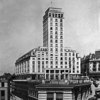 La tour Bel-Air de Lausanne a crée la polémique en 1932. [Musée historique de Lausanne]