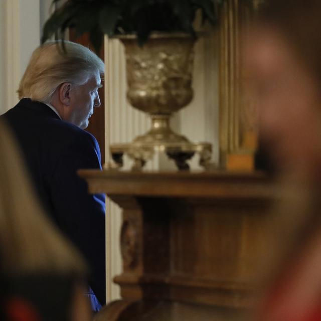 President Donald Trump walks from the East Room after news conference with Finnish President Sauli Niinisto at the White House in Washington, Wednesday, Oct. 2, 2019. (AP Photo/Carolyn Kaster) [AP Photo/Keystone - Carolyn Kaster]