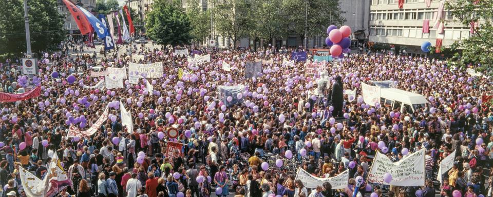 La première grève des femmes, le 14 juin 1991. [Keystone - Walter Bieri]