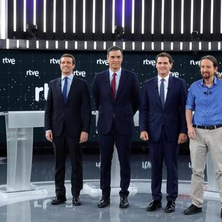 Les quatre participants au débat télévision du 22.04.2019 avant les législatives espagnoles. [EPA/Keystone - JuanJo Martin]