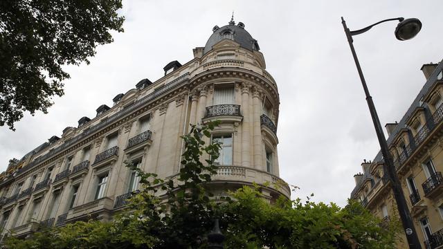 La propriété de Jeffrey Epstein dans le 16e arrondissement de Paris. [AP Photo/Keystone - Francois Mori]