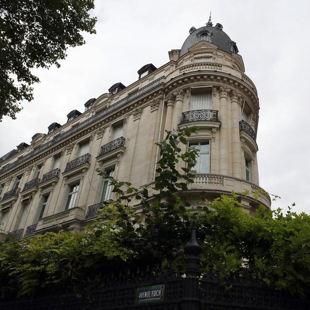 La propriété de Jeffrey Epstein dans le 16e arrondissement de Paris. [AP Photo/Keystone - Francois Mori]