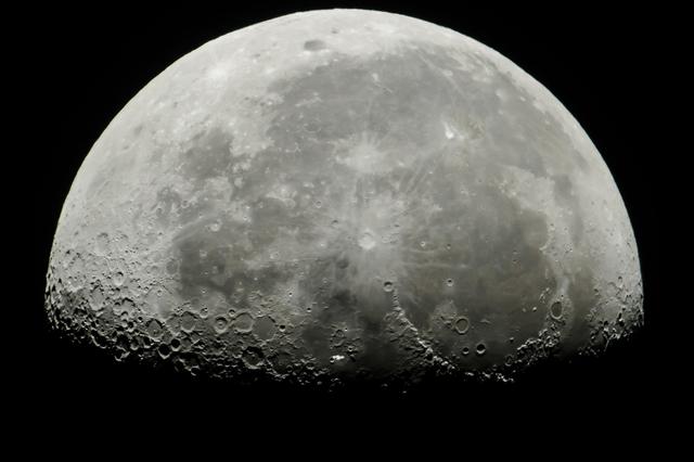 La NASA prévoit de renvoyer des astronautes sur la Lune vers 2024. [Keystone - Peter Komka]