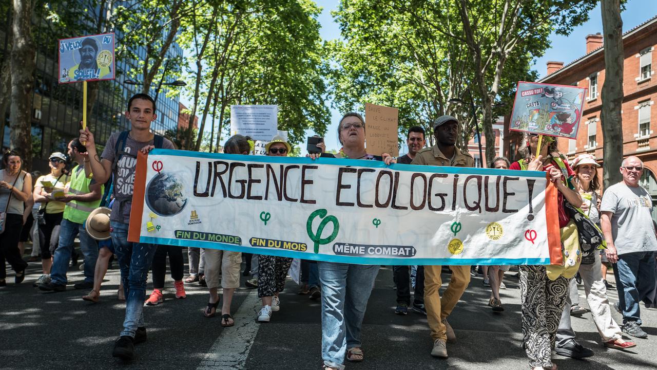 Le projet de loi énergie et climat, adopté en première lecture dans la nuit de jeudi à vendredi par le Sénat en France, décrète l'"urgence écologique et climatique", une des revendications principale du mouvement de contestation des "gilets jaunes". [AFP - Frédéric Scheiber / Hans Lucas]