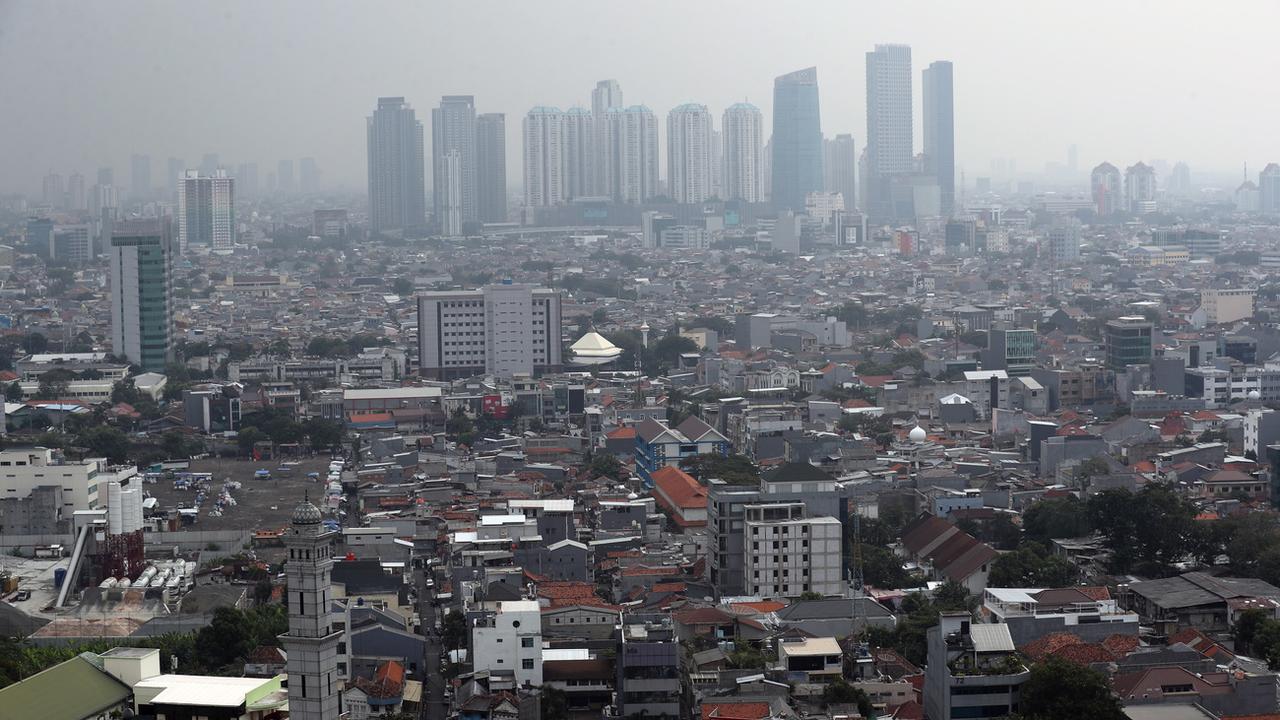 L'actuelle capitale Jakarta est engorgée et menacée par la montée des eaux [KEYSTONE/EPA - Bagus Indahono]