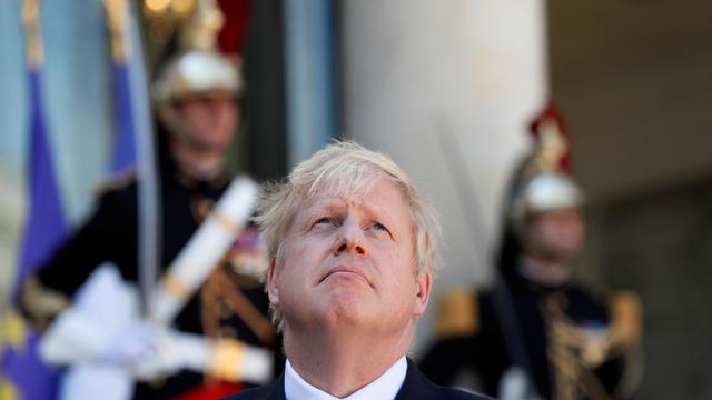 Boris Johnson poursuit sa tournée de l'Europe avec une visite en France. [Reuters - Gonzalo Fuentes]