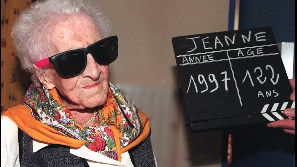 Décédée à l'âge de 122 ans et 165 jours, Jeanne Calment reste la doyenne de l'humanité. [Keystone - Georges Gobet]