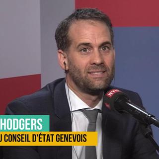 Règlements de compte dans la presse entre ministres du gouvernement genevois: interview d’Antonio Hodgers [RTS - Forum]